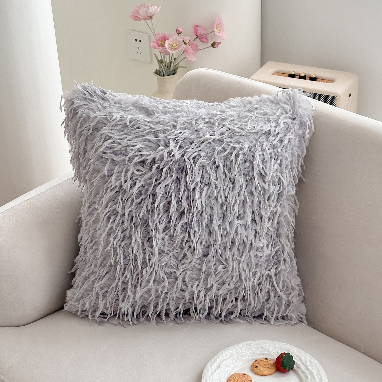 91家纺网 家纺一手货源 找家纺 （总）新奇异 2025新款羽毛绒抱枕靠垫