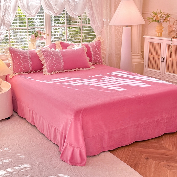 91家纺网 家纺一手货源 找家纺 （总）2025新款牛奶绒刺绣花边四件套-悠梦