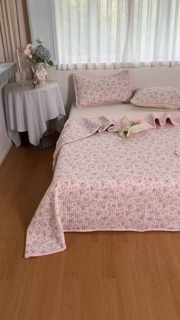 91家纺网 家纺一手货源 找家纺 （总）瑞钰 2025新款A类双层纱印花夹棉床盖