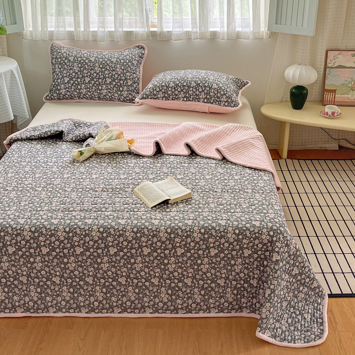 91家纺网 家纺一手货源 找家纺 瑞钰 2025新款A类双层纱印花夹棉床盖 豆寇