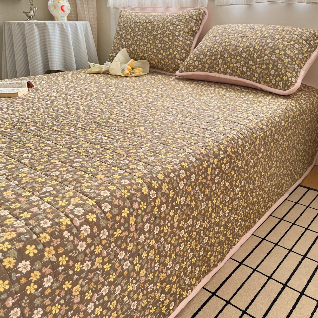 91家纺网 家纺一手货源 找家纺 瑞钰 2025新款A类双层纱印花夹棉床盖 繁花