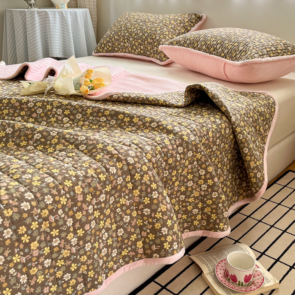 91家纺网 家纺一手货源 找家纺 瑞钰 2025新款A类双层纱印花夹棉床盖 繁花