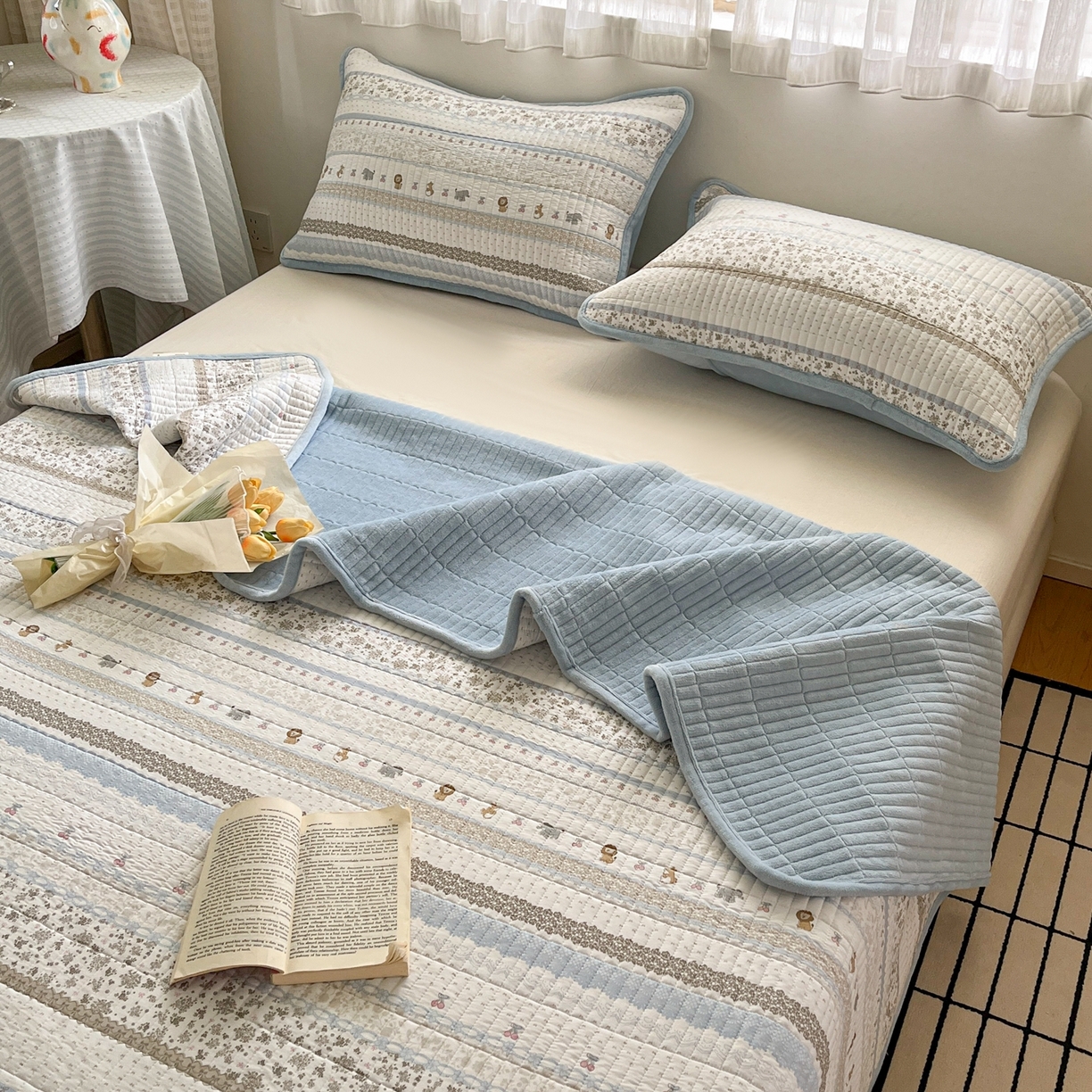 91家纺网 家纺一手货源 找家纺 瑞钰 2025新款A类双层纱印花夹棉床盖 海盐童话