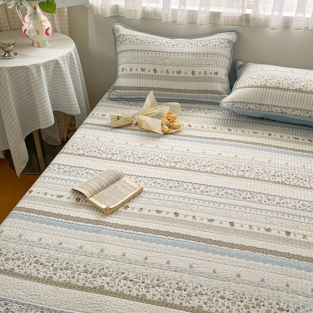 91家纺网 家纺一手货源 找家纺 瑞钰 2025新款A类双层纱印花夹棉床盖 海盐童话