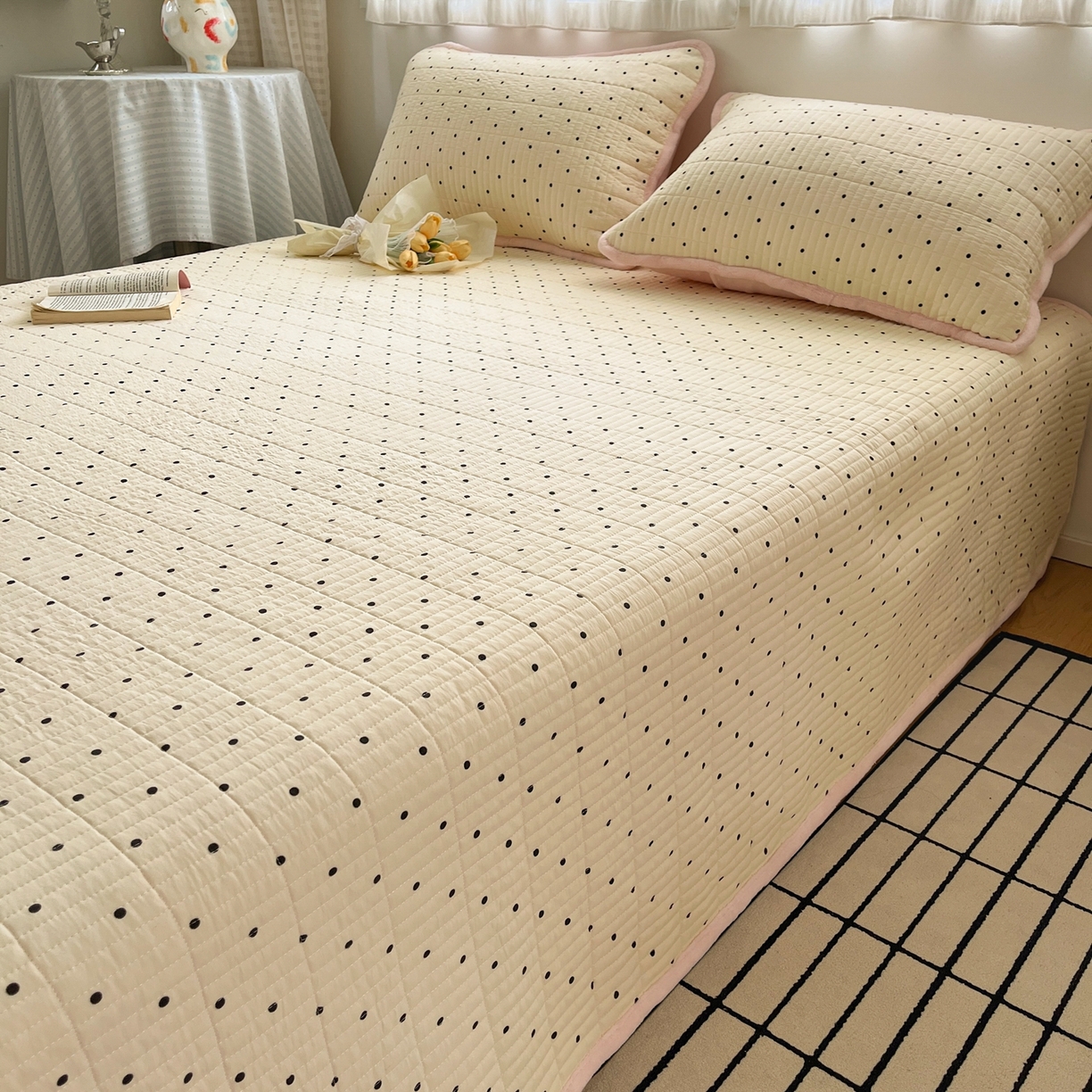 91家纺网 家纺一手货源 找家纺 瑞钰 2025新款A类双层纱印花夹棉床盖 奶球