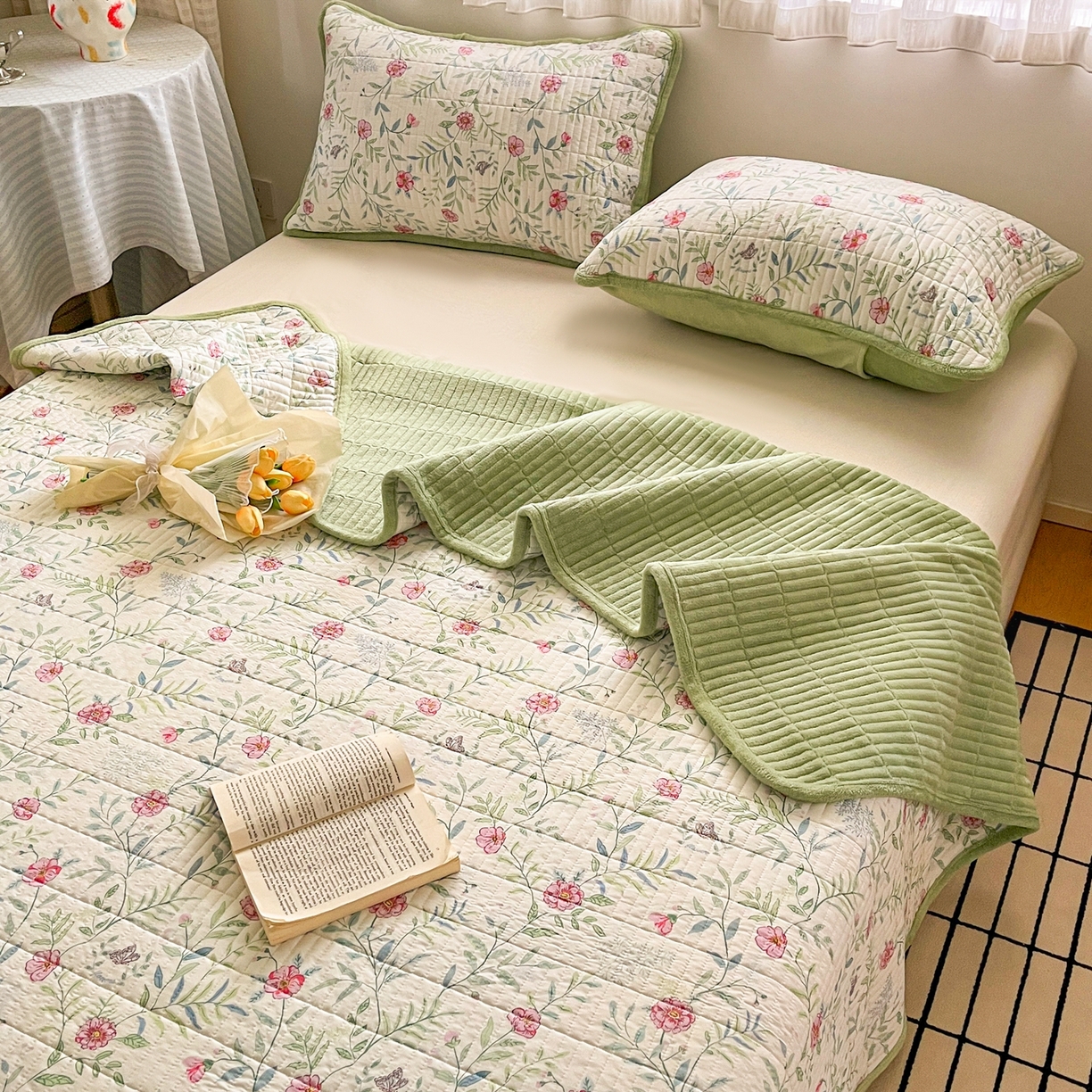 91家纺网 家纺一手货源 找家纺 瑞钰 2025新款A类双层纱印花夹棉床盖 普罗旺斯