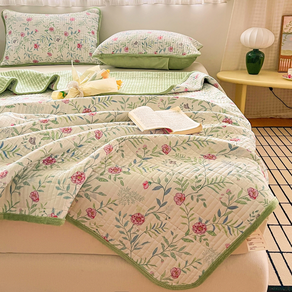 91家纺网 家纺一手货源 找家纺 瑞钰 2025新款A类双层纱印花夹棉床盖 普罗旺斯