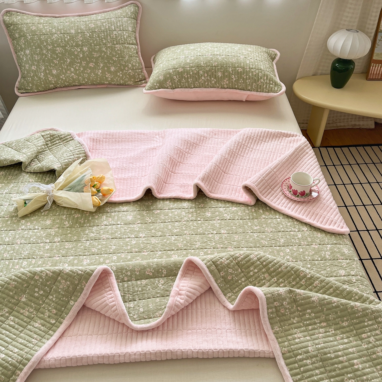 91家纺网 家纺一手货源 找家纺 瑞钰 2025新款A类双层纱印花夹棉床盖 青柠