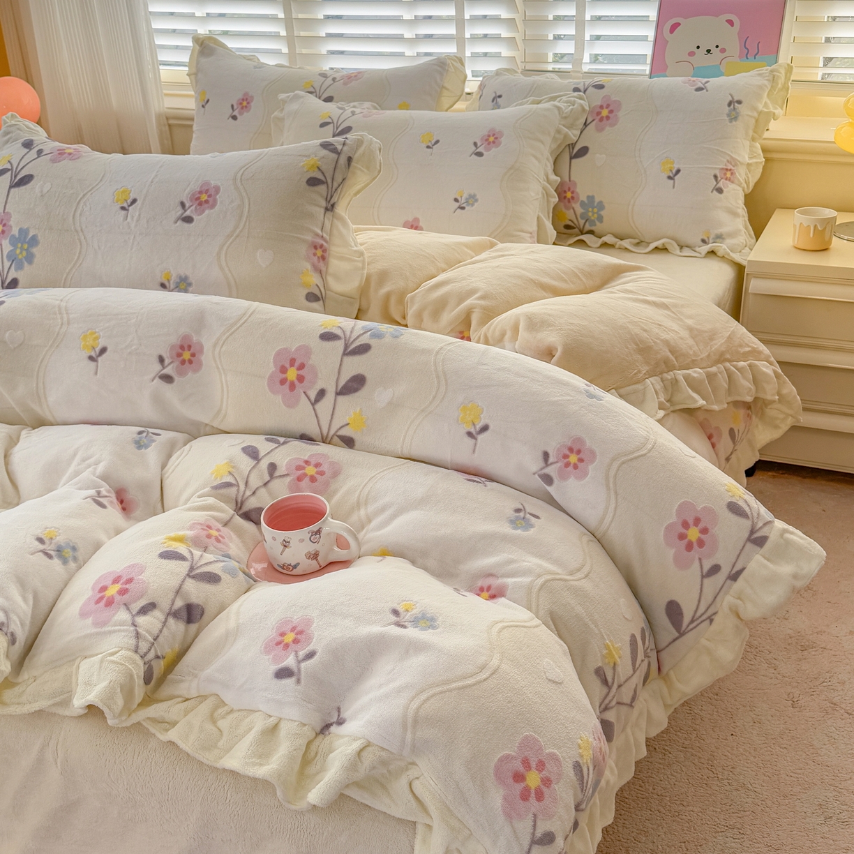 91家纺网 家纺一手货源 找家纺 爱家（原缔乐家纺） 2025新款牛奶雕花绒四件套-美加美 美加美-柠檬黄