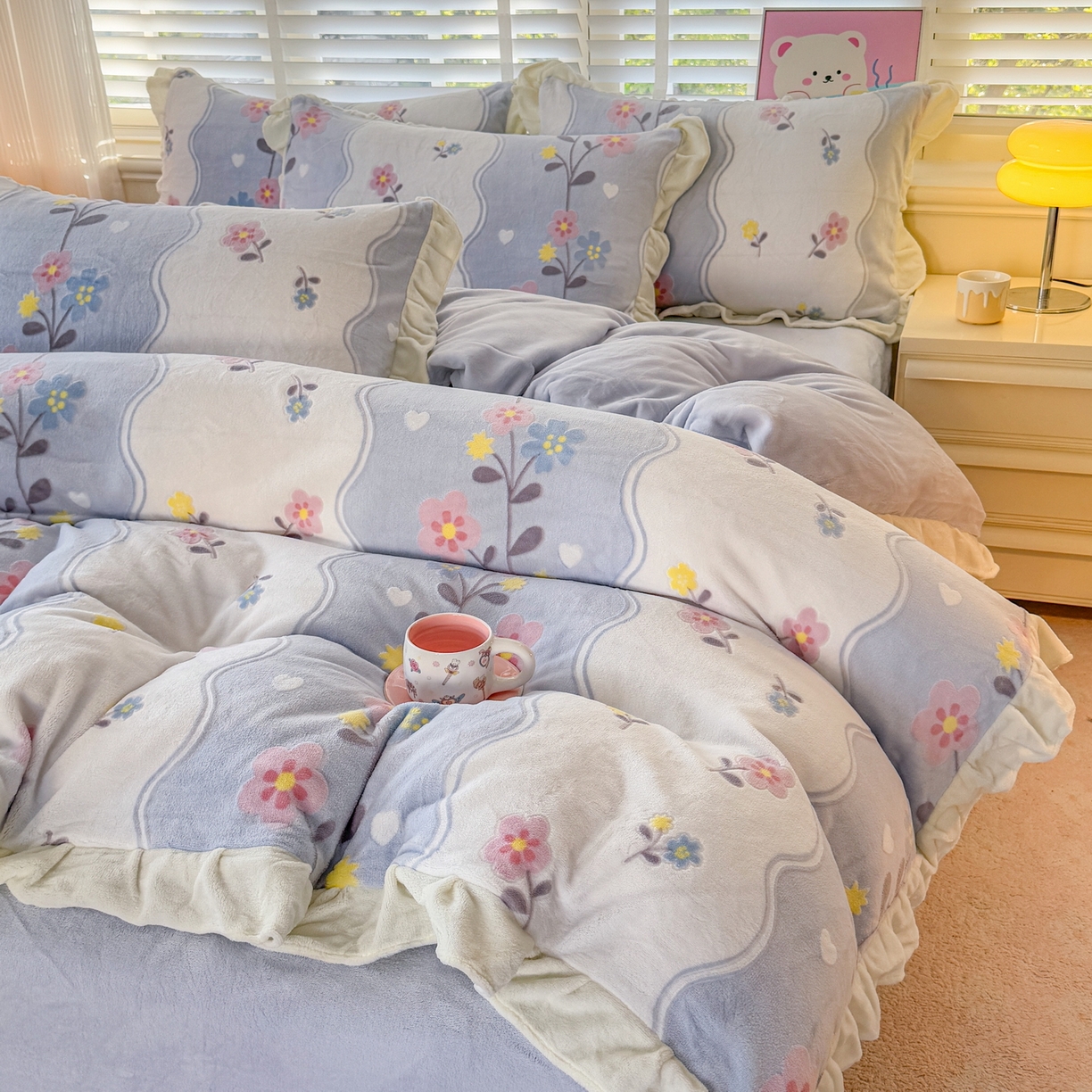 91家纺网 家纺一手货源 找家纺 爱家（原缔乐家纺） 2025新款牛奶雕花绒四件套-美加美 美加美-天空兰