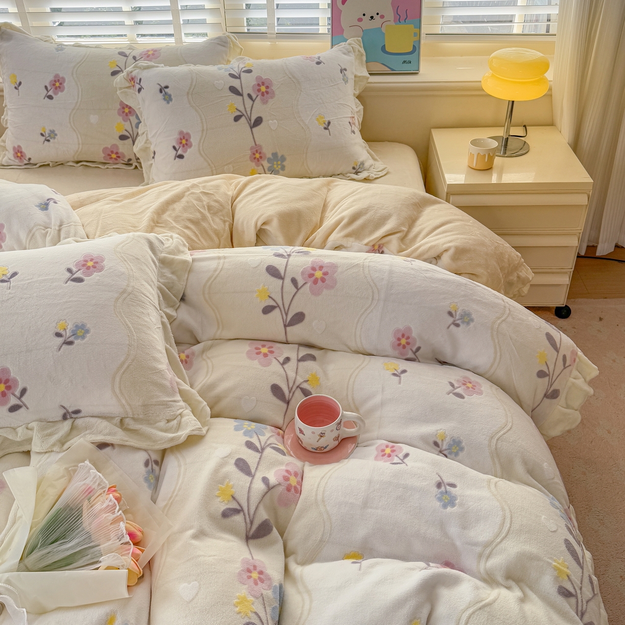 91家纺网 家纺一手货源 找家纺 爱家（原缔乐家纺） 2025新款牛奶雕花绒四件套-美加美 美加美-柠檬黄