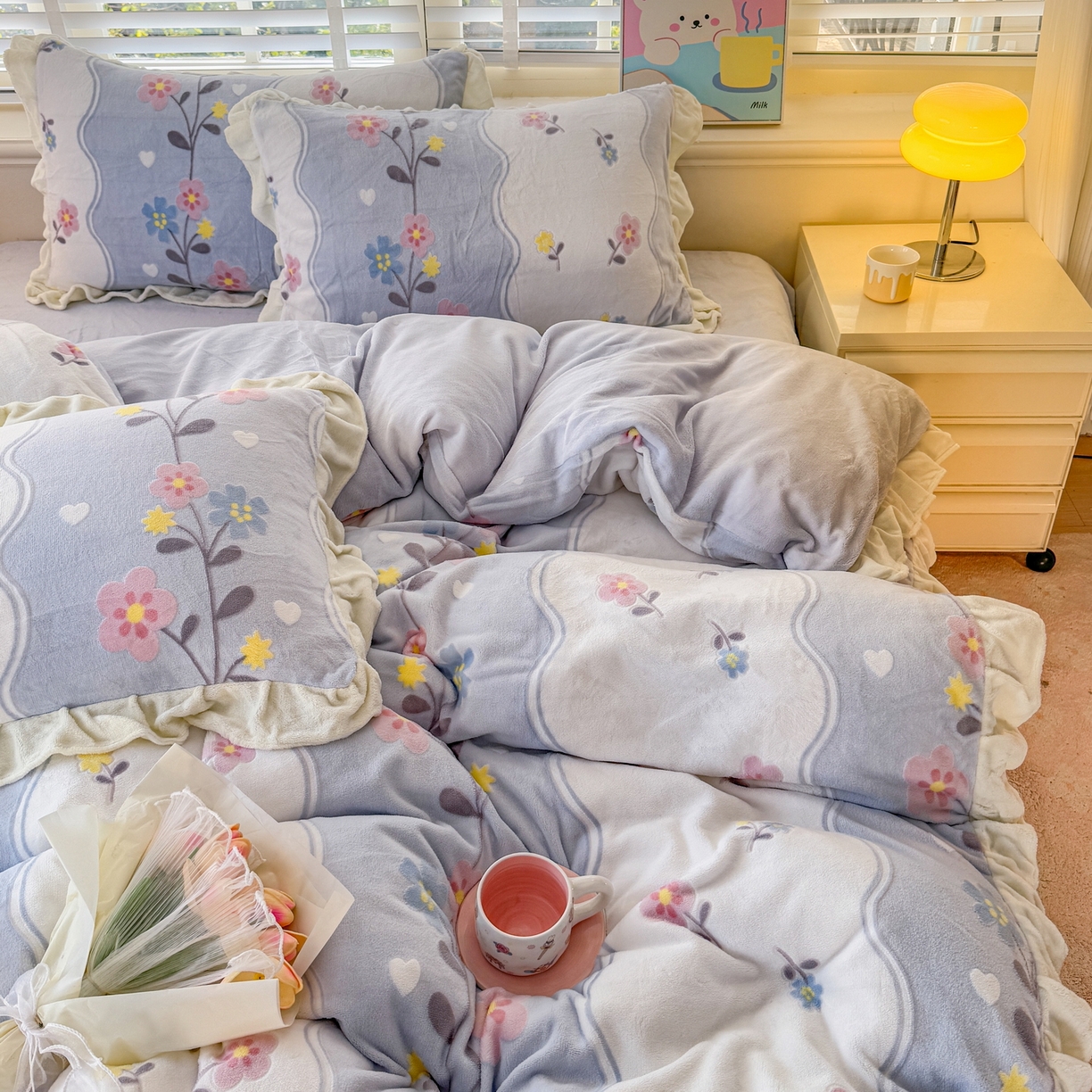 91家纺网 家纺一手货源 找家纺 爱家（原缔乐家纺） 2025新款牛奶雕花绒四件套-美加美 美加美-天空兰