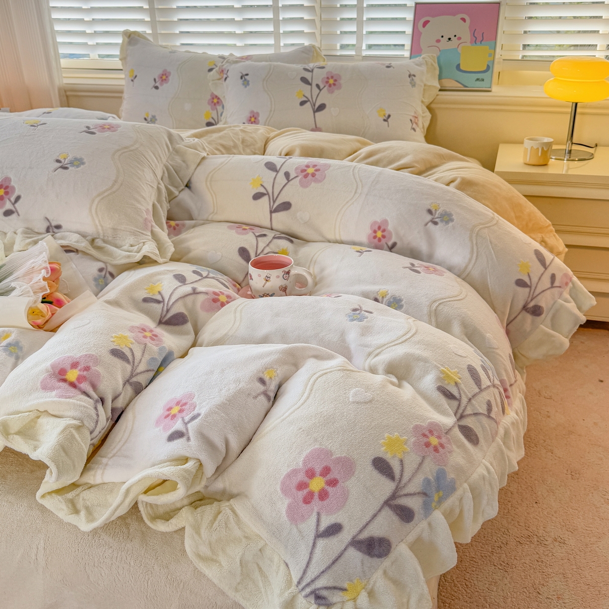 91家纺网 家纺一手货源 找家纺 爱家（原缔乐家纺） 2025新款牛奶雕花绒四件套-美加美 美加美-柠檬黄