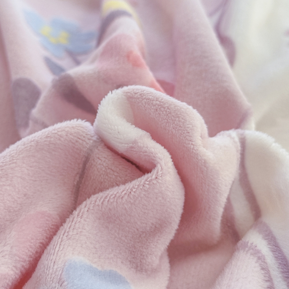 91家纺网 家纺一手货源 找家纺 爱家（原缔乐家纺） 2025新款牛奶雕花绒四件套-美加美 美加美-梦幻紫