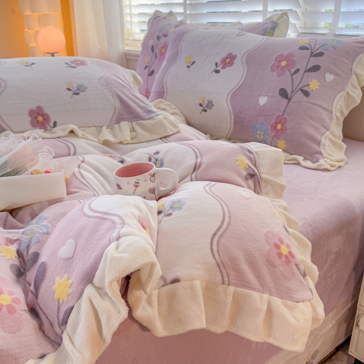 91家纺网 家纺一手货源 找家纺 爱家（原缔乐家纺） 2025新款牛奶雕花绒四件套-美加美 美加美-梦幻紫