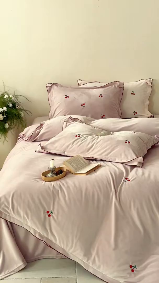 91家纺网 家纺一手货源 找家纺 （总）华超针织 2025新款宝宝绒密拷边刺绣四件套 （会员-20）