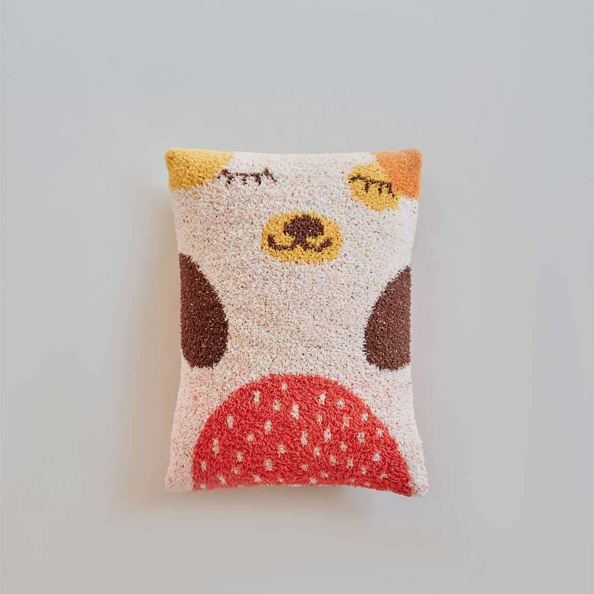 91家纺网 家纺一手货源 找家纺 暖绵绵家纺 2025新款半边绒软糯有趣抱枕含芯-维宁 （最低零售价：小号51元，大号153元） 维宁-小抱枕