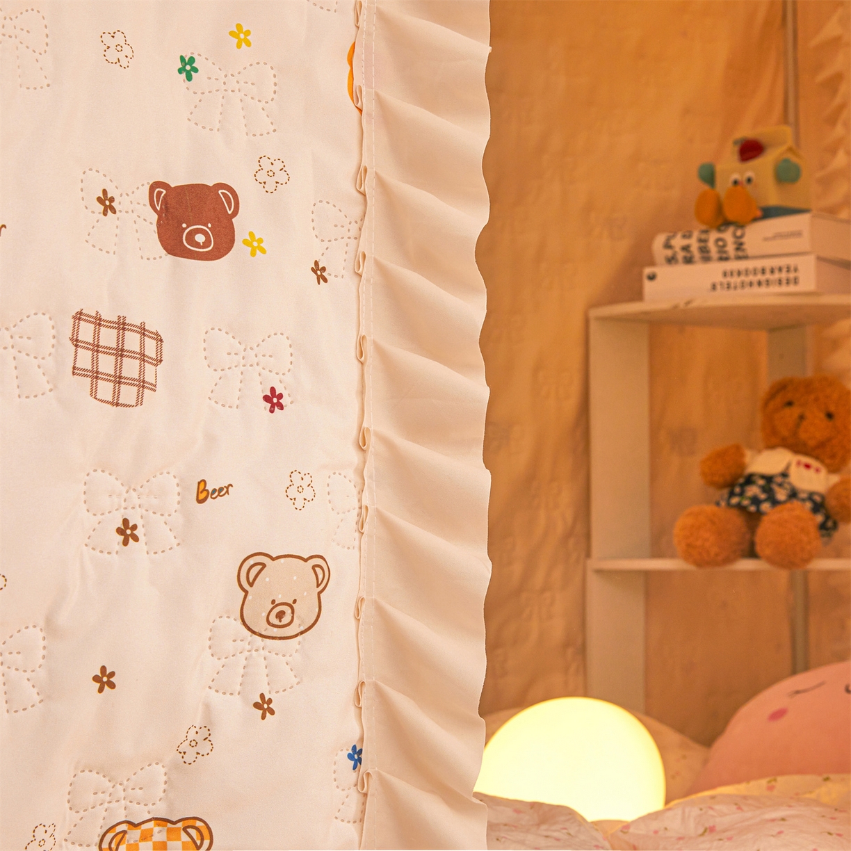 91家纺网 家纺一手货源 找家纺 艾晶美家纺有限公司 2025新款学生宿舍遮光保暖蚊帐夹棉床帘蚊帐大学生宿舍蚊帐 学生夹棉款-米格熊