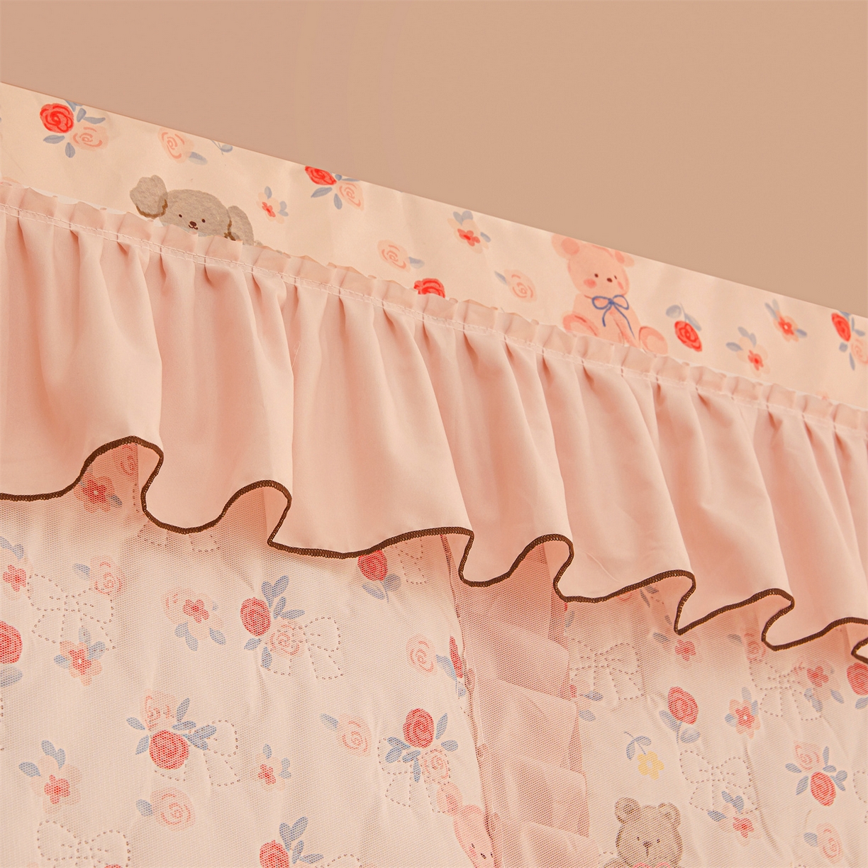 91家纺网 家纺一手货源 找家纺 艾晶美家纺有限公司 2025新款学生宿舍遮光保暖蚊帐夹棉床帘蚊帐大学生宿舍蚊帐 学生夹棉款-玫瑰小熊