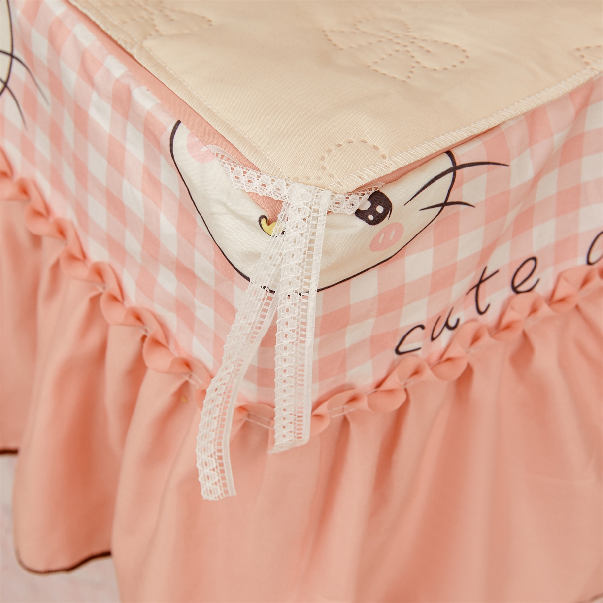 91家纺网 家纺一手货源 找家纺 艾晶美家纺有限公司 2025新款学生宿舍遮光保暖蚊帐夹棉床帘蚊帐大学生宿舍蚊帐 学生夹棉款-kmi瞄粉玉