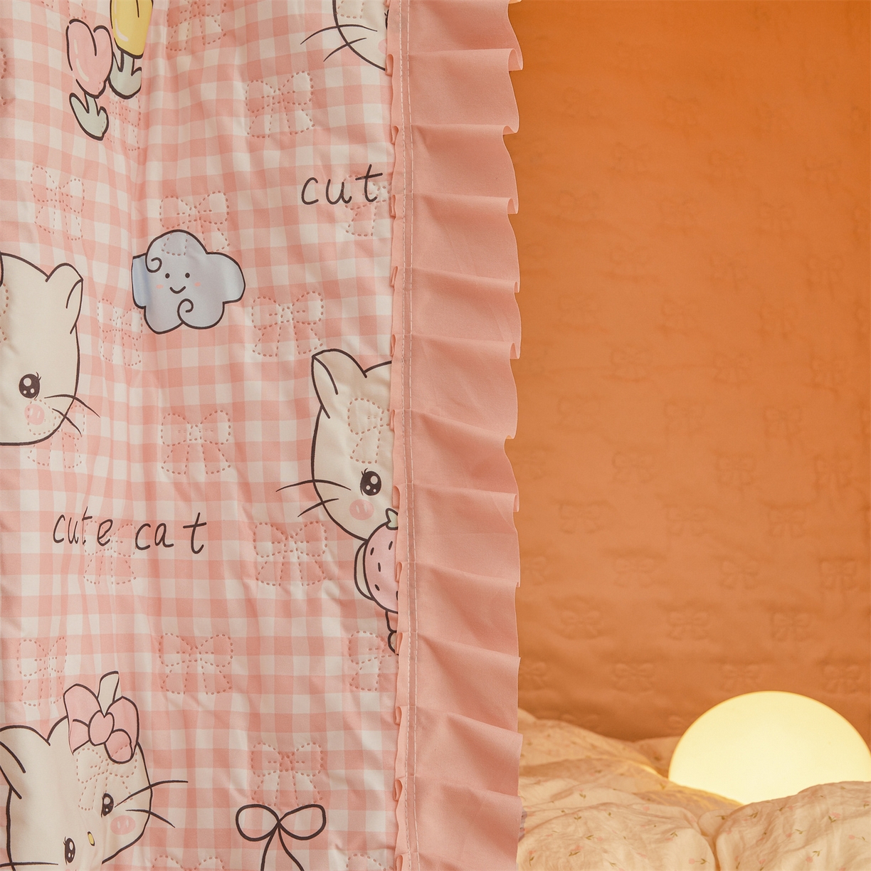 91家纺网 家纺一手货源 找家纺 艾晶美家纺有限公司 2025新款学生宿舍遮光保暖蚊帐夹棉床帘蚊帐大学生宿舍蚊帐 学生夹棉款-kmi瞄粉玉