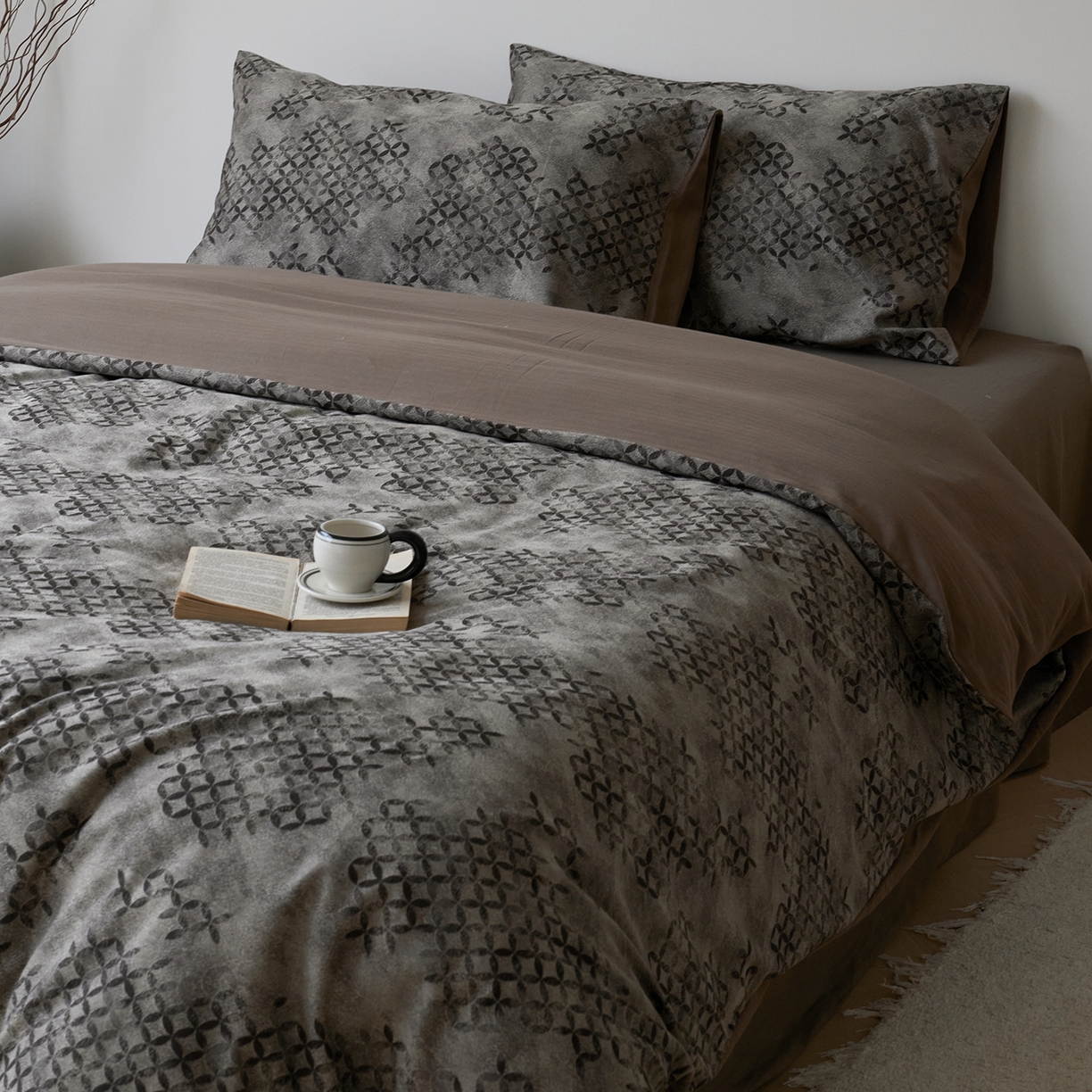 91家纺网 家纺一手货源 找家纺 云上 2025新款全棉新疆长绒棉色织大提花床品四件套-星辰系列（控价：券后活动后不低于348元） 星辰-金