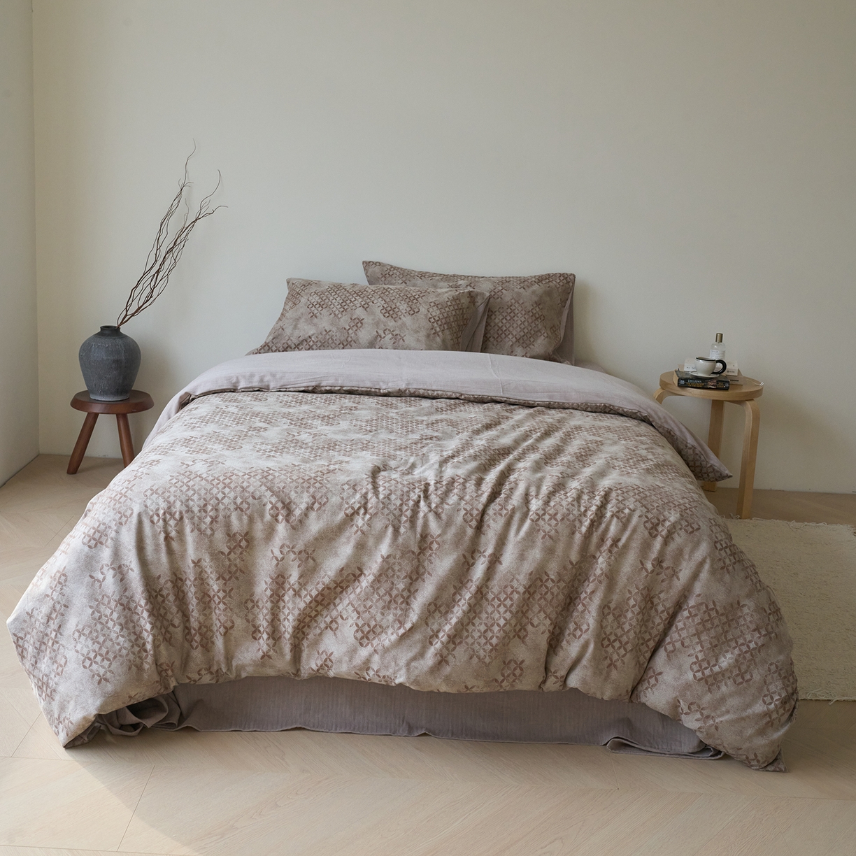 91家纺网 家纺一手货源 找家纺 云上 2025新款全棉新疆长绒棉色织大提花床品四件套-星辰系列（控价：券后活动后不低于348元） 星辰-咖