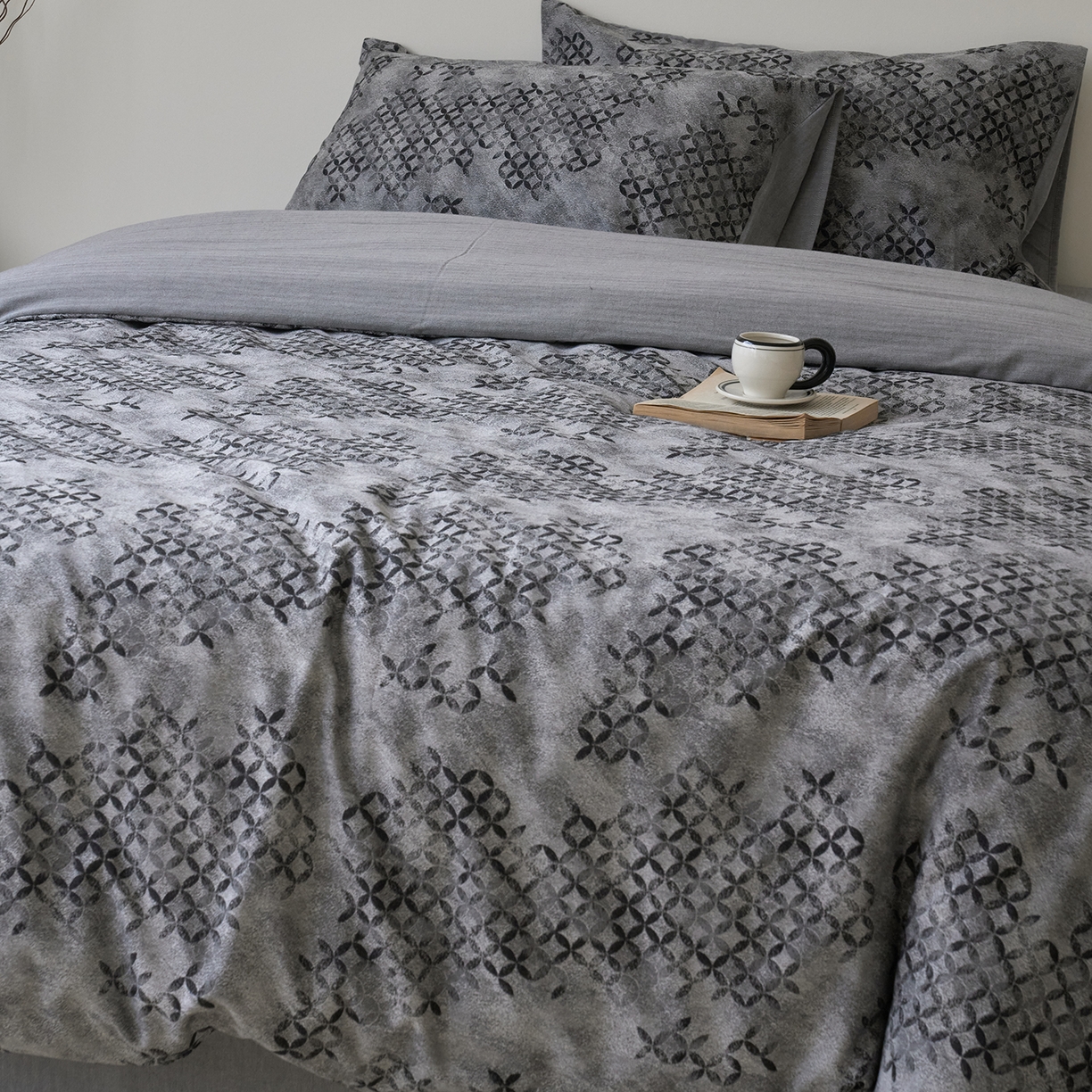 91家纺网 家纺一手货源 找家纺 （总）云上 2024新款卡丽兰色织大提花四件套