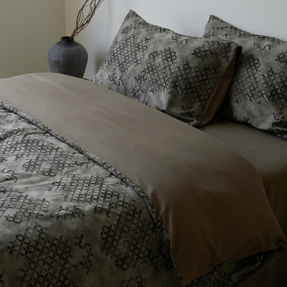 91家纺网 家纺一手货源 找家纺 云上 2025新款全棉新疆长绒棉色织大提花床品四件套-星辰系列（控价：券后活动后不低于348元） 星辰-金