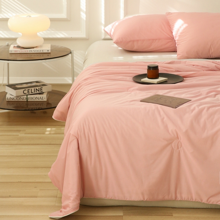 91家纺网 家纺一手货源 找家纺 缦绣阁 2025春夏新款纯色双拼凉感丝夏被冰淇淋夏被夏凉被空调被被子被芯跨境外贸爆款 豆沙-浅灰