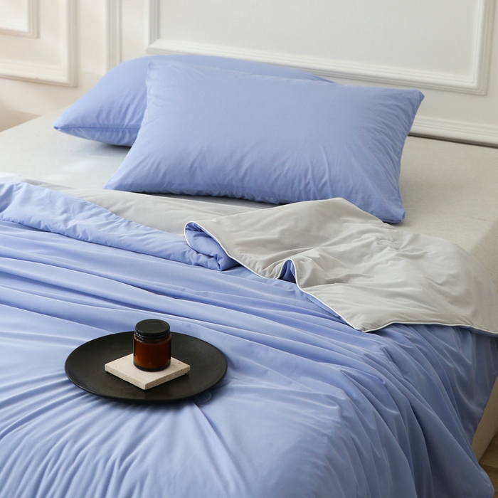 91家纺网 家纺一手货源 找家纺 缦绣阁 2025春夏新款纯色双拼凉感丝夏被冰淇淋夏被夏凉被空调被被子被芯跨境外贸爆款 蓝紫-浅灰