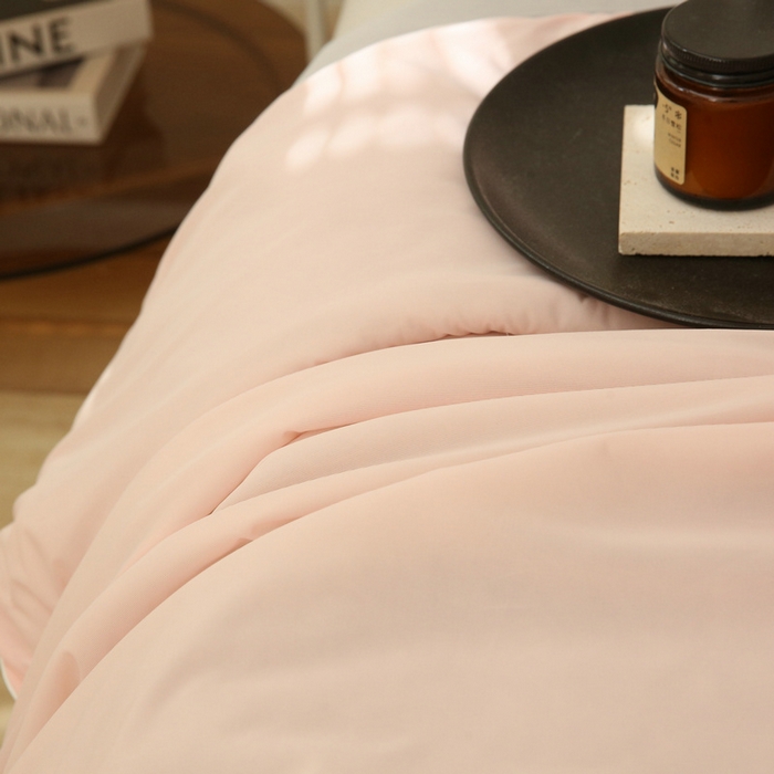 91家纺网 家纺一手货源 找家纺 缦绣阁 2025春夏新款纯色双拼凉感丝夏被冰淇淋夏被夏凉被空调被被子被芯跨境外贸爆款 浅粉-浅灰