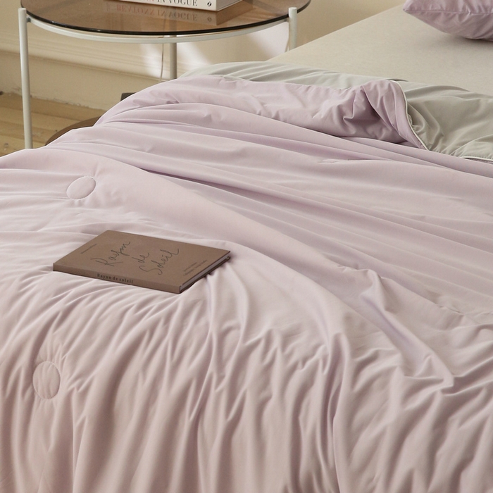 91家纺网 家纺一手货源 找家纺 缦绣阁 2025春夏新款纯色双拼凉感丝夏被冰淇淋夏被夏凉被空调被被子被芯跨境外贸爆款 浅紫-浅灰