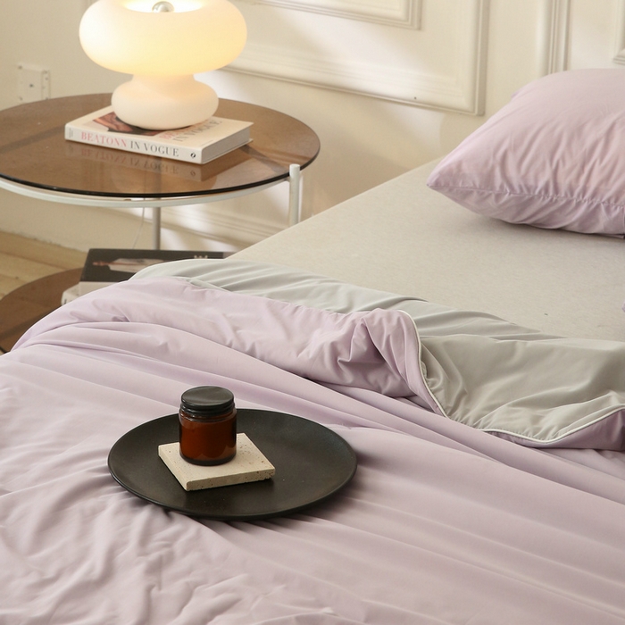 91家纺网 家纺一手货源 找家纺 缦绣阁 2025春夏新款纯色双拼凉感丝夏被冰淇淋夏被夏凉被空调被被子被芯跨境外贸爆款 浅紫-浅灰