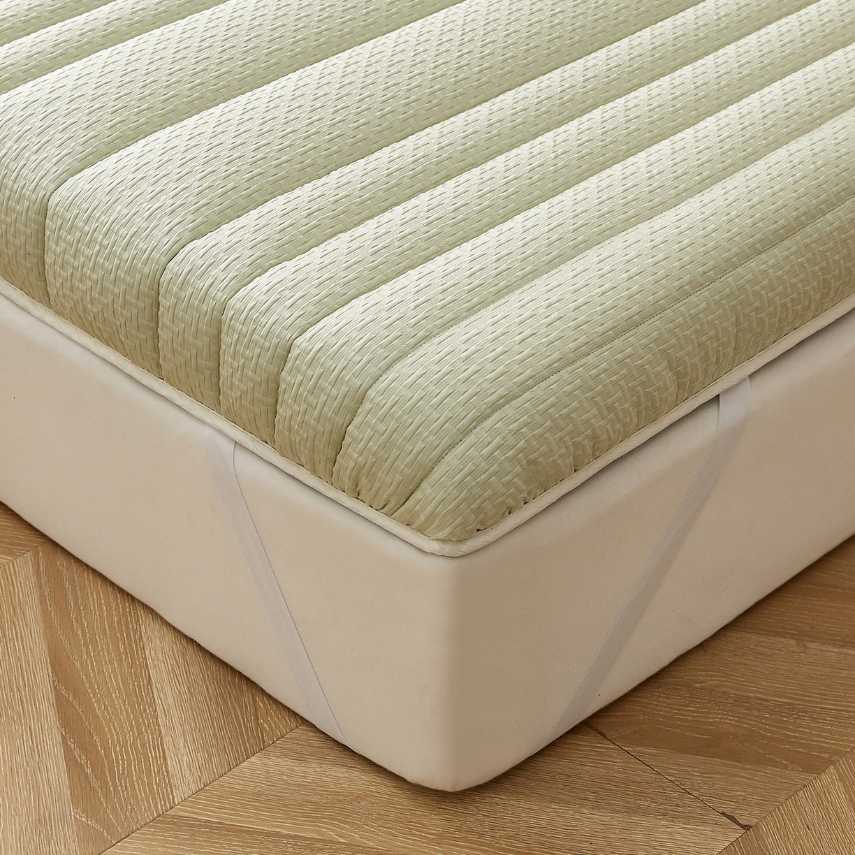 91家纺网 家纺一手货源 找家纺 鑫梦莱 2025新款针织棉床垫提花系列单边款（成人图）LOVE烫画 青果绿（厚约6cm）