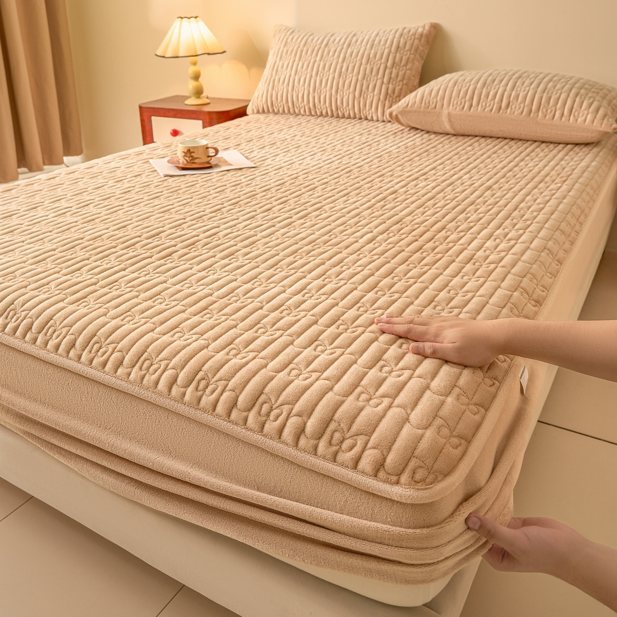 91家纺网 家纺一手货源 找家纺 （总）Sweet dreams甜梦 2025新款牛奶绒全棉床盖三件套