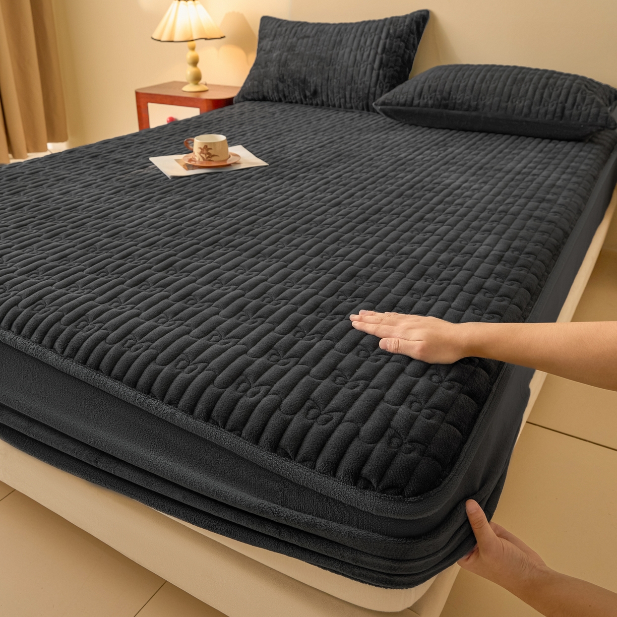 91家纺网 家纺一手货源 找家纺 （总）Sweet dreams甜梦 2025新款A类纯色牛奶绒夹棉床笠