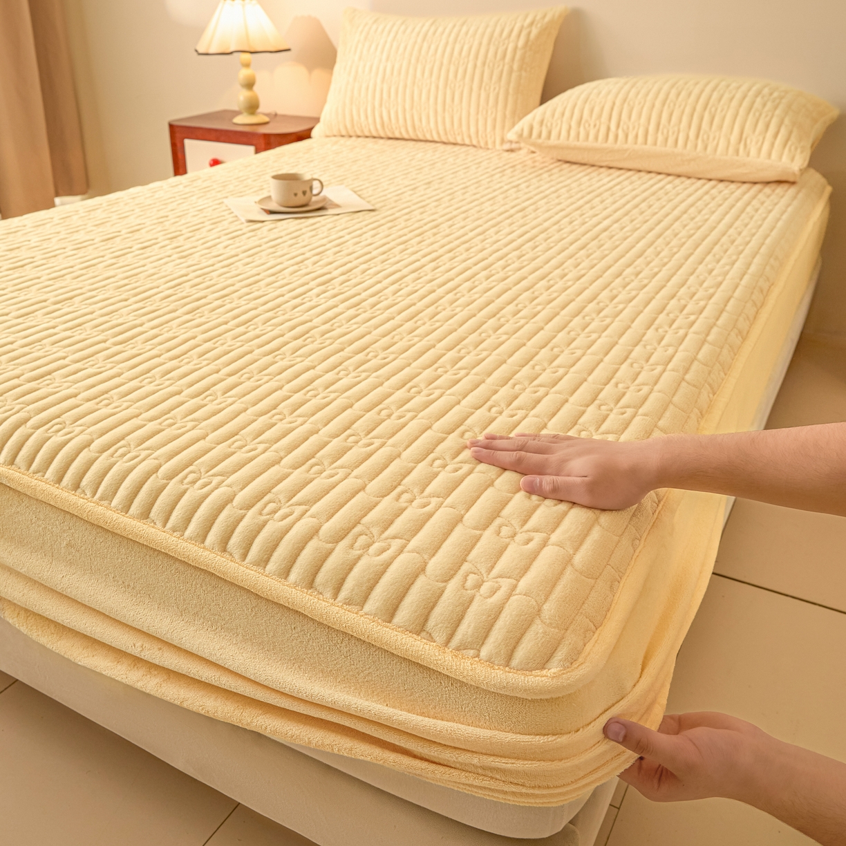 Sweet dreams甜梦 2025新款A类纯色牛奶绒夹棉床笠 米黄