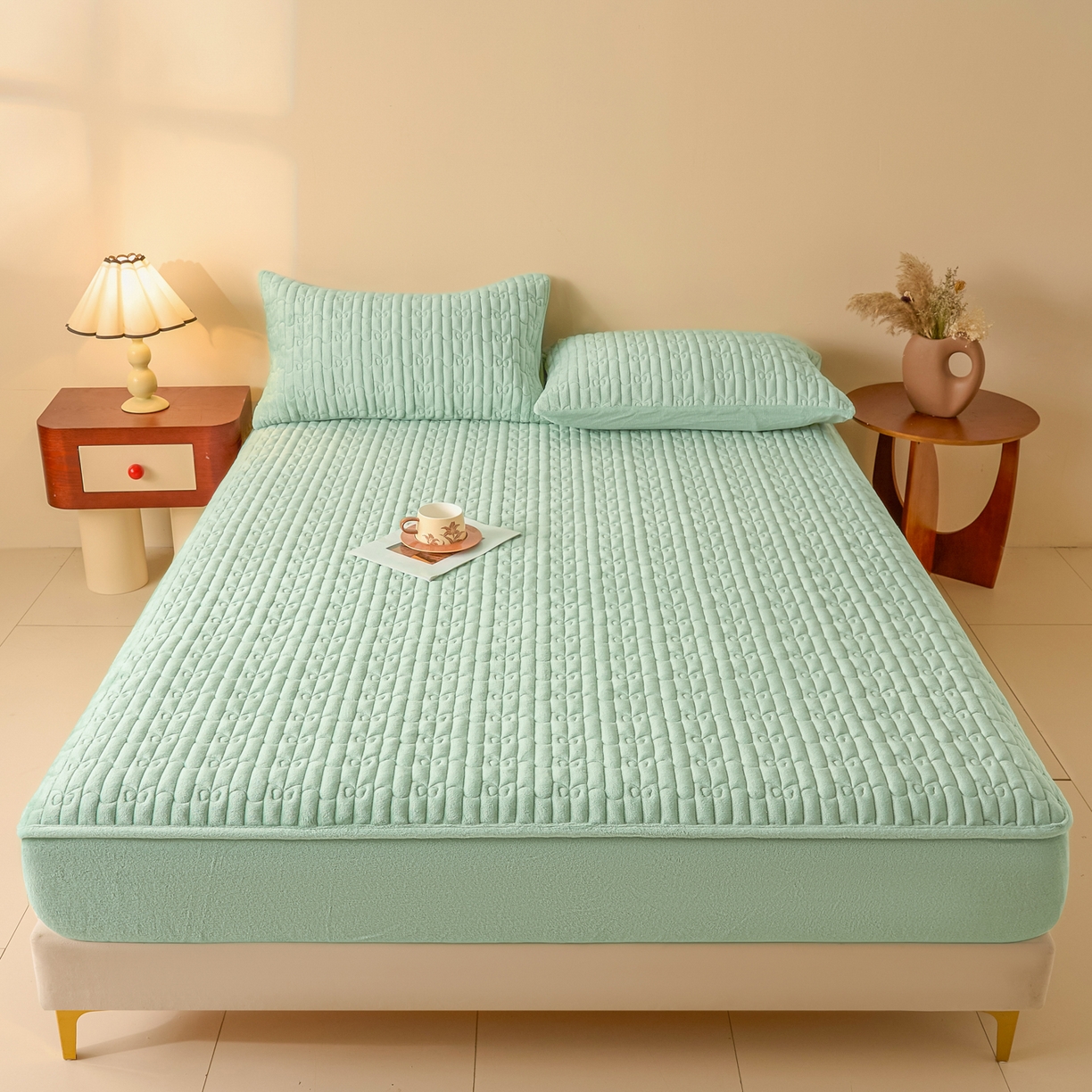 91家纺网 家纺一手货源 找家纺 Sweet dreams甜梦 2025新款A类纯色牛奶绒夹棉床笠 清新绿