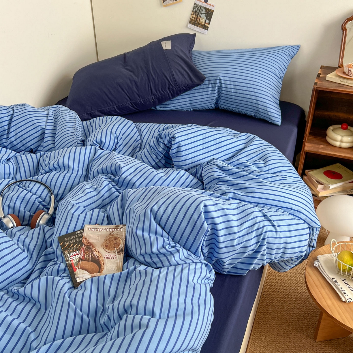 91家纺网 家纺一手货源 找家纺 优选 2025新款韩式无印风水洗棉拼色学生三件套床单床笠款四件套 条纹海洋蓝+深蓝