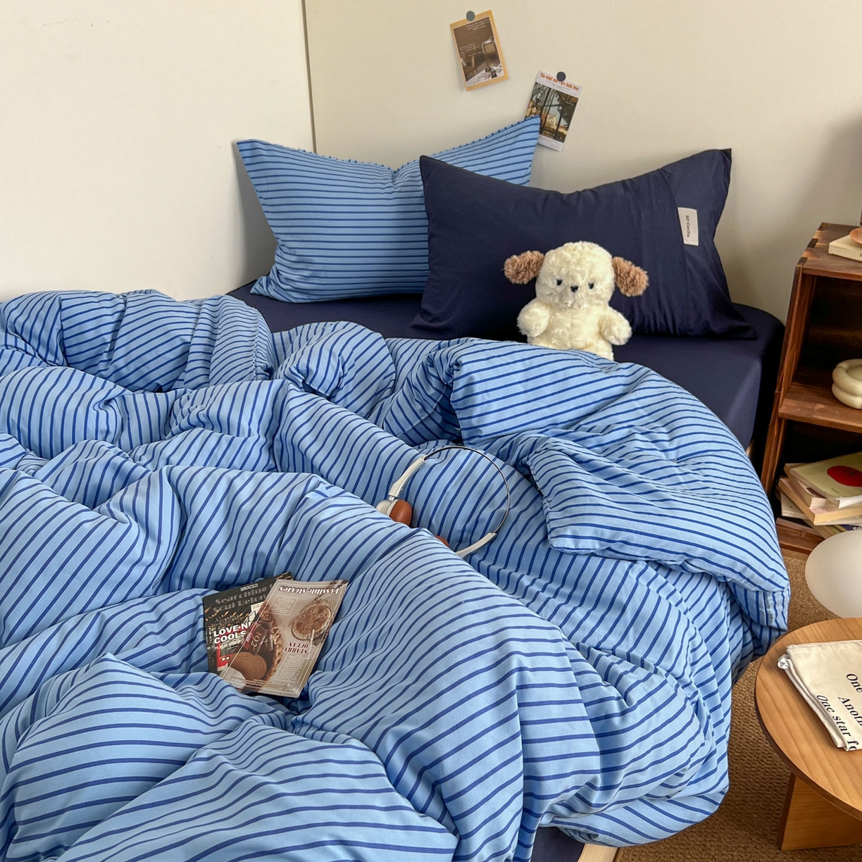 91家纺网 家纺一手货源 找家纺 优选 2025新款韩式无印风水洗棉拼色学生三件套床单床笠款四件套 条纹海洋蓝+深蓝