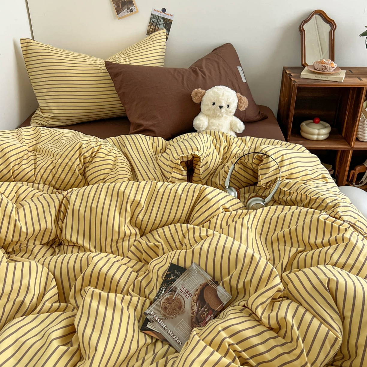 91家纺网 家纺一手货源 找家纺 优选良品 2025新款韩式无印风水洗棉拼色学生三件套床单床笠款四件套 条纹柠檬黄+咖啡