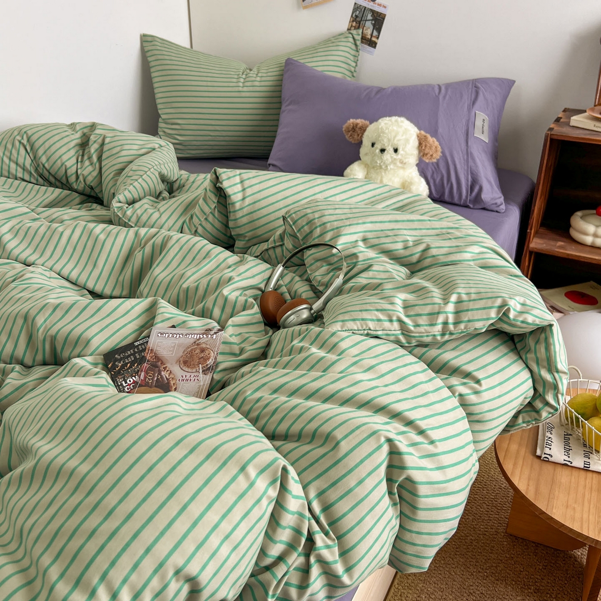 91家纺网 家纺一手货源 找家纺 优选良品 2025新款韩式无印风水洗棉拼色学生三件套床单床笠款四件套 条纹抹茶绿+酱紫