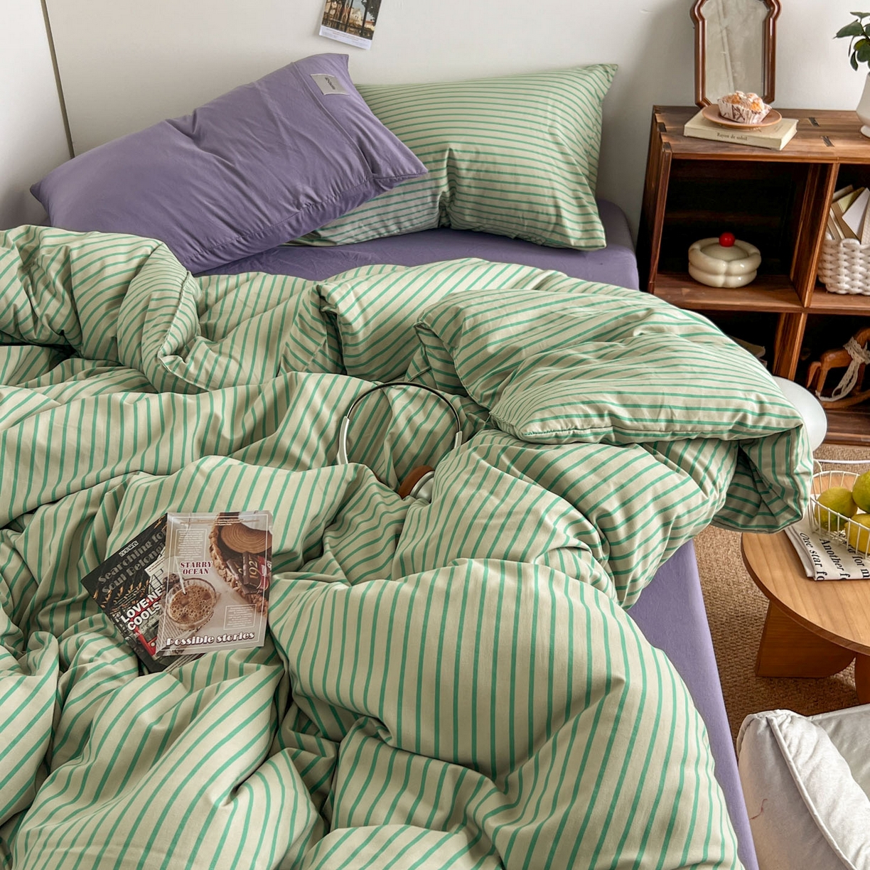 91家纺网 家纺一手货源 找家纺 优选良品 2025新款韩式无印风水洗棉拼色学生三件套床单床笠款四件套 条纹抹茶绿+酱紫