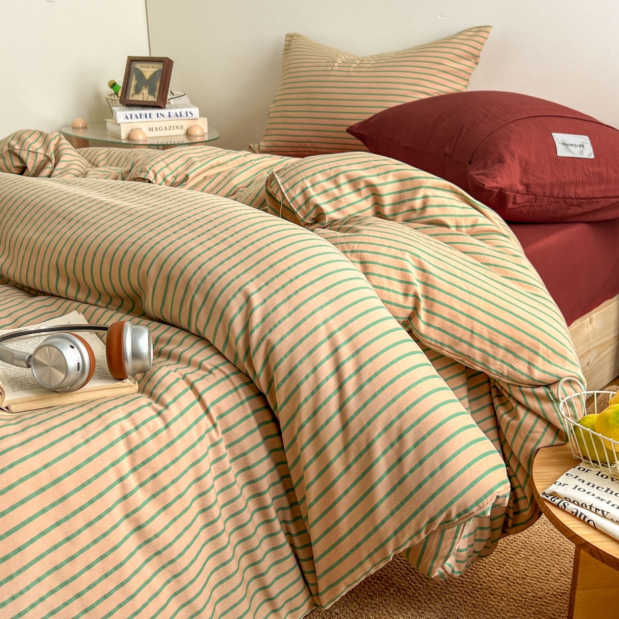 91家纺网 家纺一手货源 找家纺 优选 2025新款冬被水洗棉被子被芯 条纹卡其+砖红