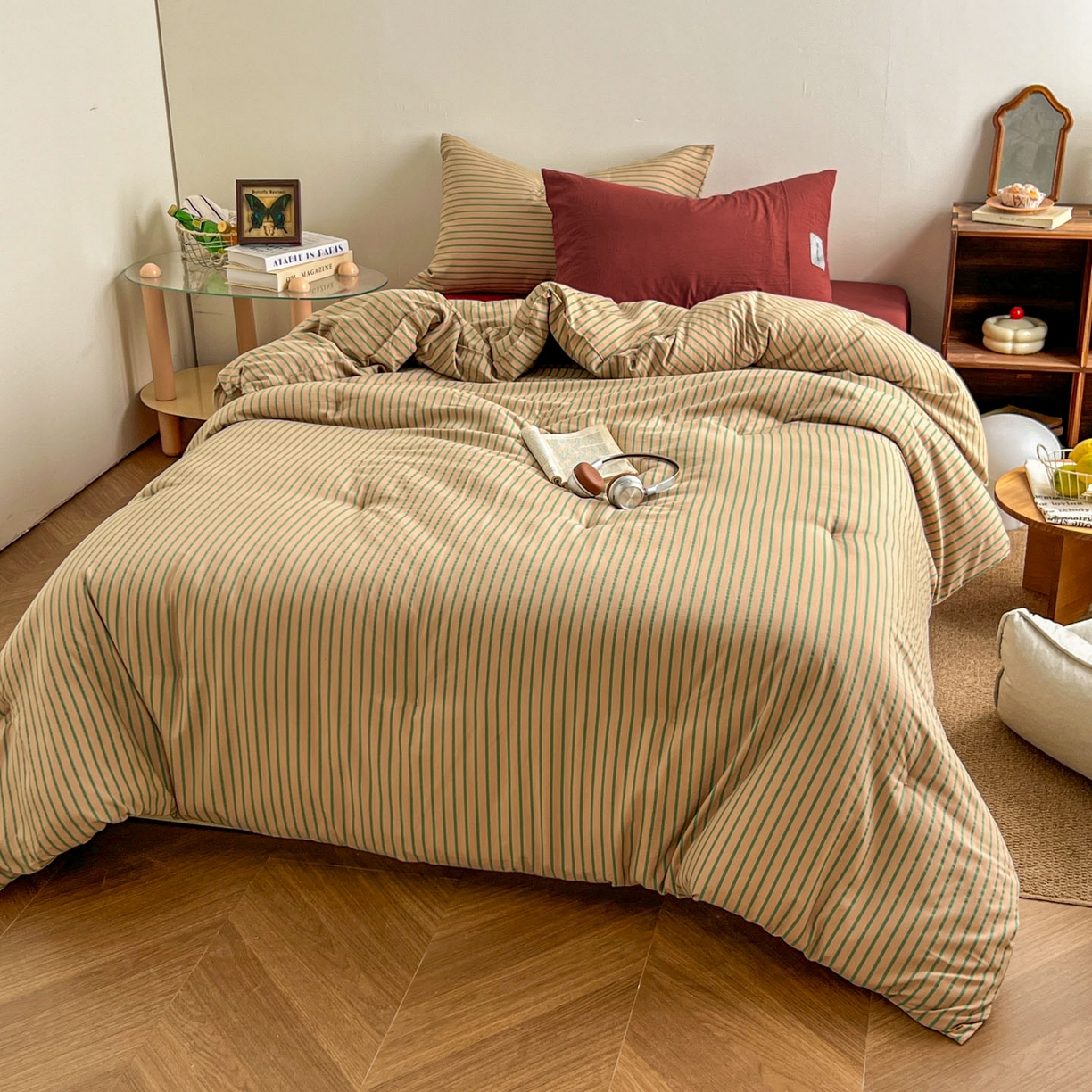91家纺网 家纺一手货源 找家纺 优选良品 2025新款冬被水洗棉被子被芯 条纹卡其+砖红