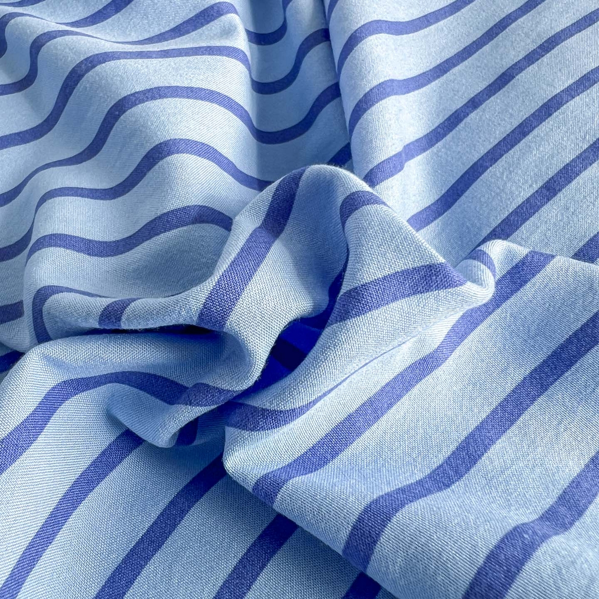 91家纺网 家纺一手货源 找家纺 优选良品 2025新款冬被水洗棉被子被芯 条纹蓝+深蓝