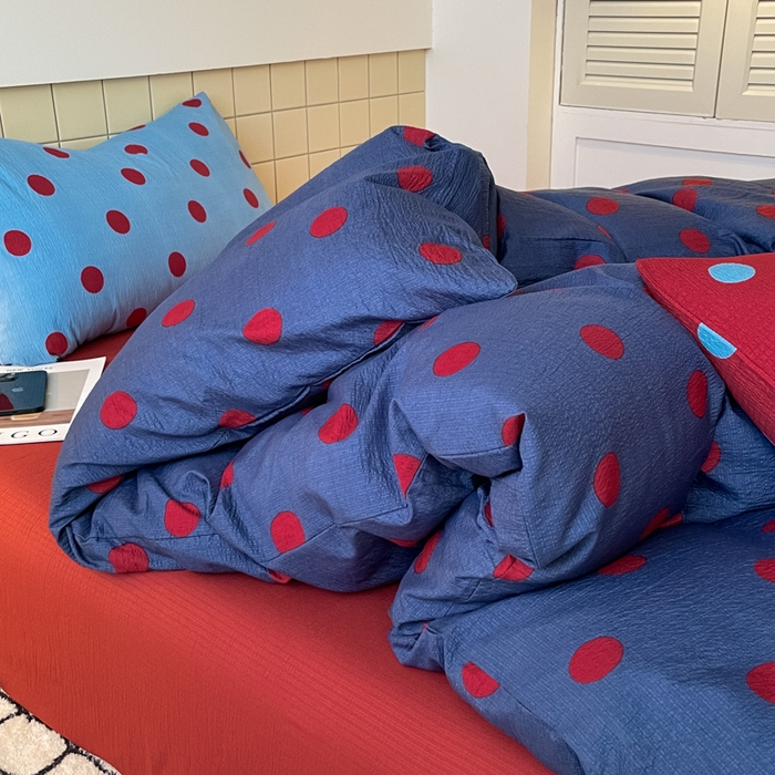 91家纺网 家纺一手货源 找家纺 （总）阿曼达 2025新款水洗亲肤波点纯色拼色撞色可盐可甜复古氛围感四件套