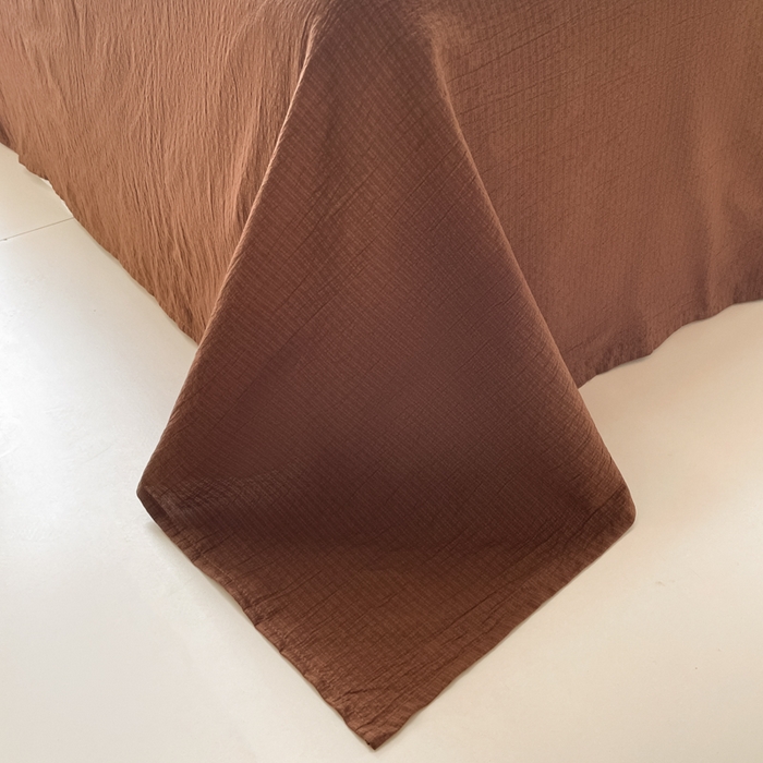 91家纺网 家纺一手货源 找家纺 阿曼达 2025新款水洗亲肤波点纯色拼色撞色可盐可甜复古氛围感四件套 波点-红