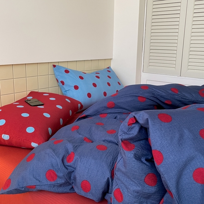 91家纺网 家纺一手货源 找家纺 阿曼达 2025新款水洗亲肤波点纯色拼色撞色可盐可甜复古氛围感四件套 波点-藏青